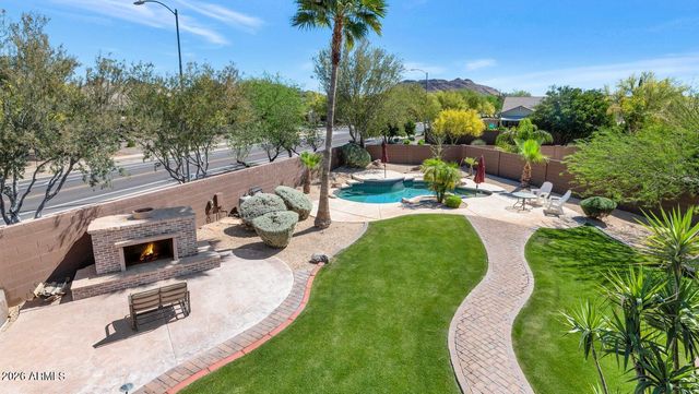 5902 W GAMBIT Trail, Phoenix, AZ 85083