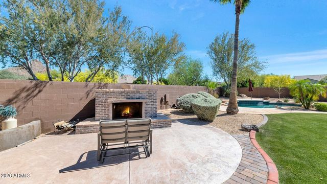 5902 W GAMBIT Trail, Phoenix, AZ 85083