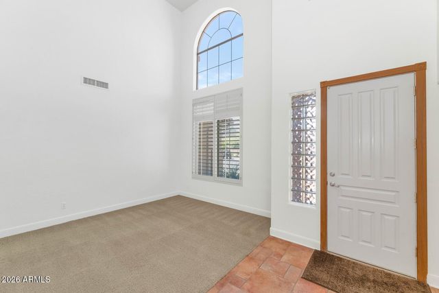 5902 W GAMBIT Trail, Phoenix, AZ 85083