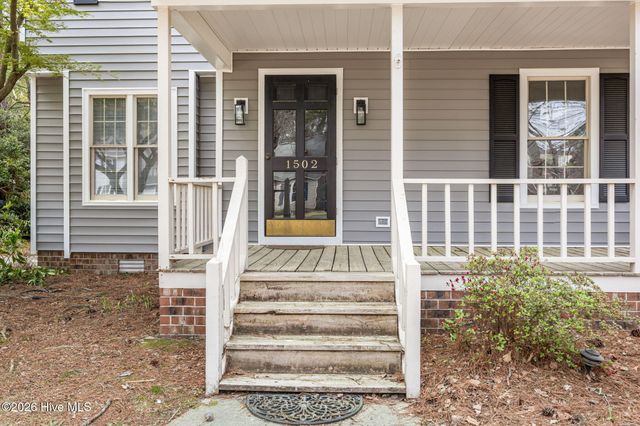 1502 Hollybriar Lane, Greenville, NC 27858
