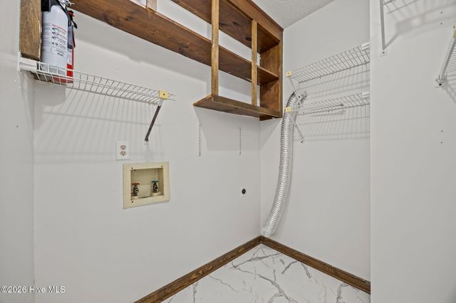 1502 Hollybriar Lane, Greenville, NC 27858