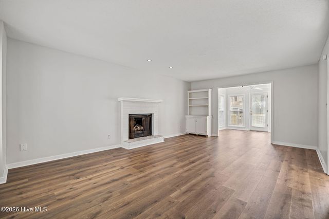 1502 Hollybriar Lane, Greenville, NC 27858