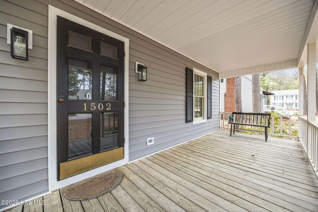 1502 Hollybriar Lane, Greenville, NC 27858