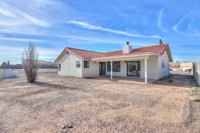 15741 S CORAL Road, Arizona City, AZ 85123