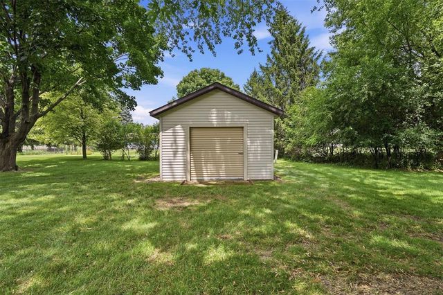 2728 E Deblene Lane, Eau Claire, WI 54703