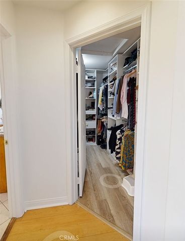 17727 Merridy Street, Northridge, CA 91325