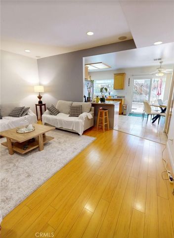 17727 Merridy Street, Northridge, CA 91325