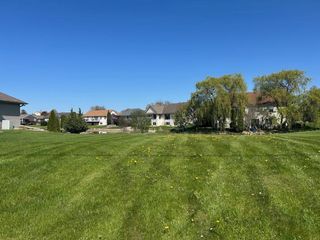 7905 N TICHIGAN ROAD, Waterford, WI 53185