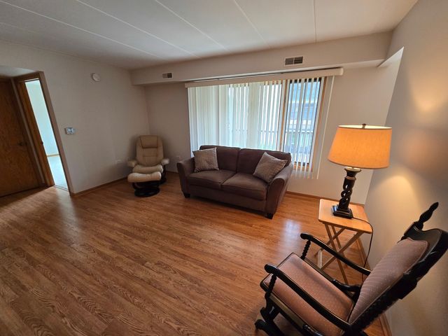 13950 Lavergne Avenue 907, Crestwood, IL 60418