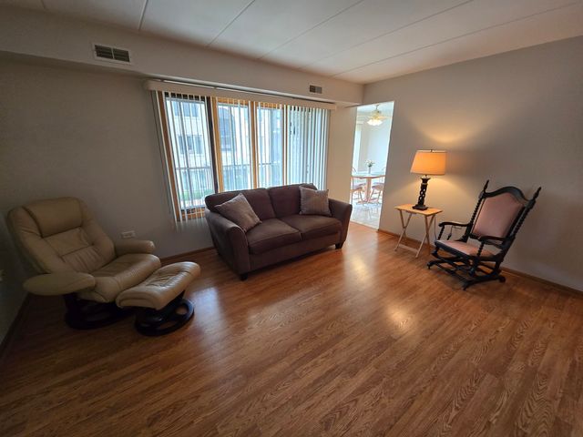 13950 Lavergne Avenue 907, Crestwood, IL 60418