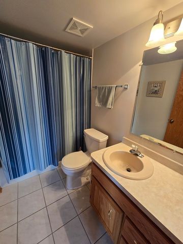 13950 Lavergne Avenue 907, Crestwood, IL 60418