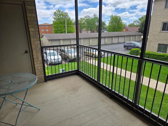 13950 Lavergne Avenue 907, Crestwood, IL 60418
