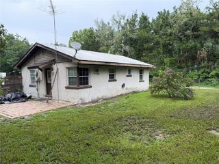 2106 NE 11TH AVENUE, Ocala, FL 34470