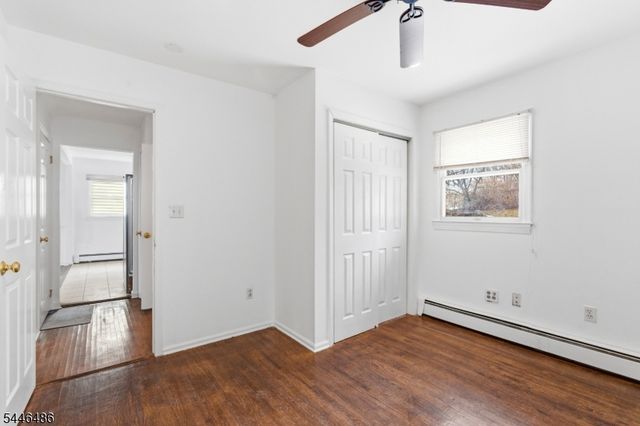 413 Wills Ave, Hopatcong Boro, NJ 07874