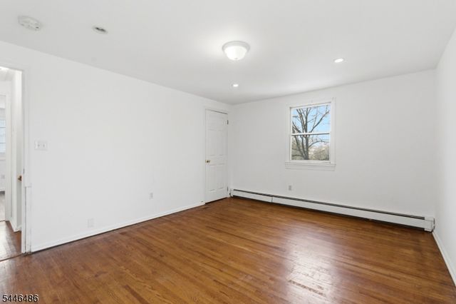 413 Wills Ave, Hopatcong Boro, NJ 07874