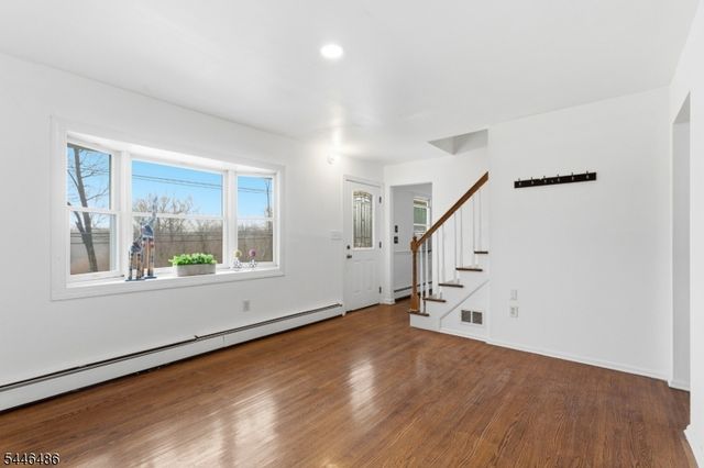 413 Wills Ave, Hopatcong Boro, NJ 07874