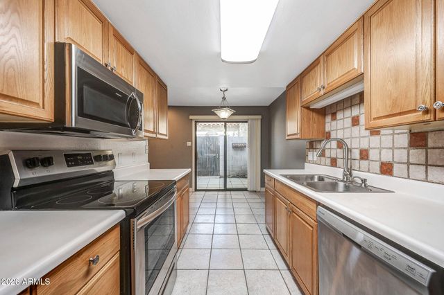 1001 N GRANITE REEF Road, Scottsdale, AZ 85257