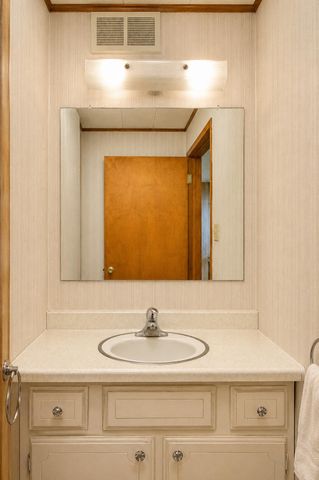 9502 Forrest Drive, Highland, IN 46322