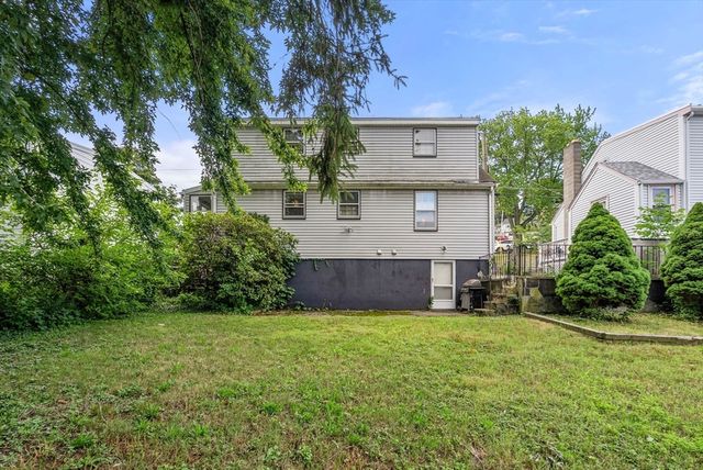 39 Elsie St, Everett, MA 02149