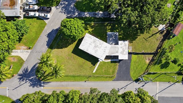 5201 SW 28th Ter, Dania Beach, FL 33312