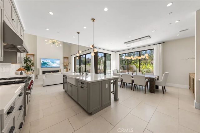115 Green Rdg, Irvine, CA 92602