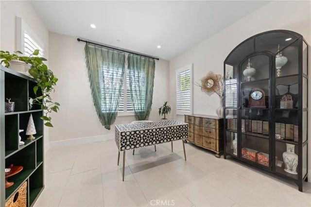 115 Green Rdg, Irvine, CA 92602