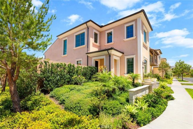 115 Green Rdg, Irvine, CA 92602