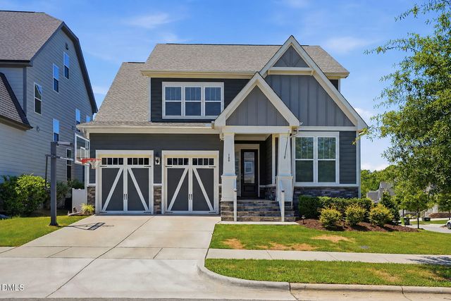 100 Oaks End Drive, Holly Springs, NC 27540