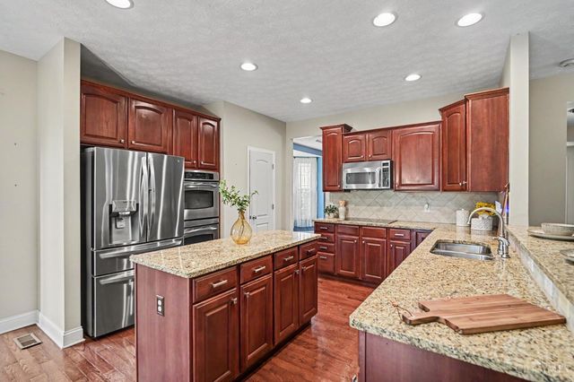 1601 Little Falls Drive, Clearcreek Twp., OH 45458