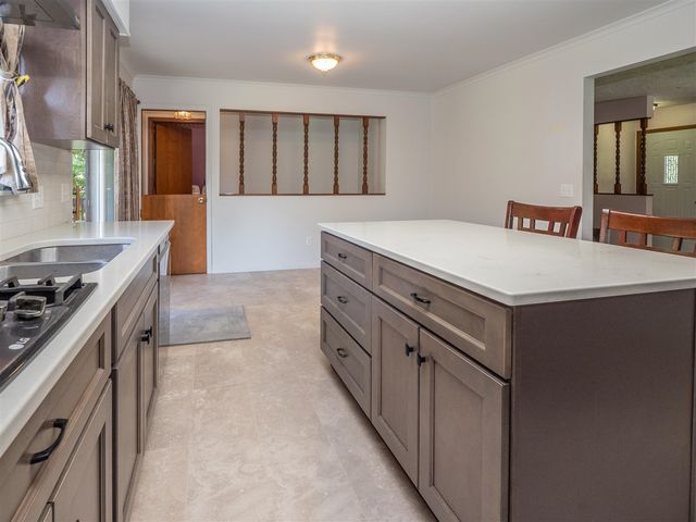 48316 County Road 384, Grand Junction, MI 49056