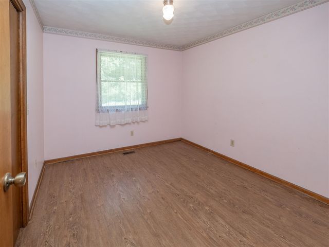 48316 County Road 384, Grand Junction, MI 49056