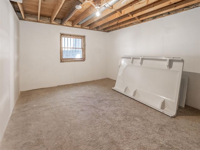 48316 County Road 384, Grand Junction, MI 49056