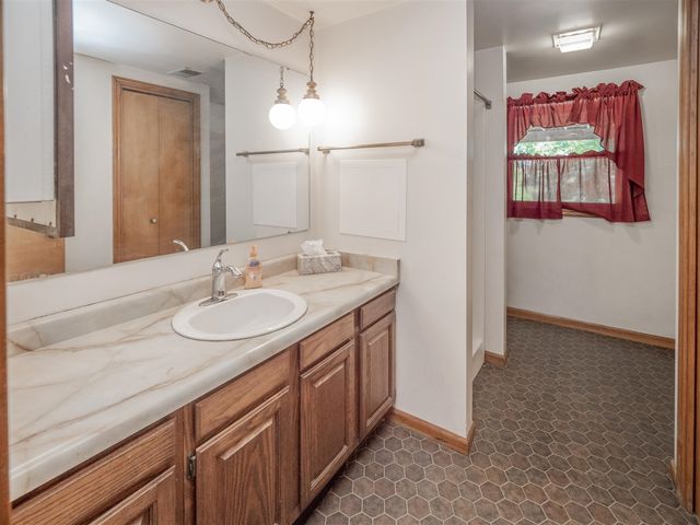 48316 County Road 384, Grand Junction, MI 49056