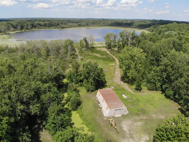48316 County Road 384, Grand Junction, MI 49056