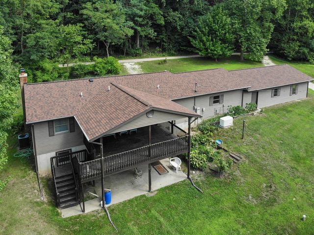 48316 County Road 384, Grand Junction, MI 49056