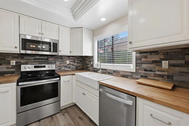 3534 Ridgewood Way, Carlsbad, CA 92010
