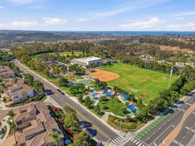 3534 Ridgewood Way, Carlsbad, CA 92010