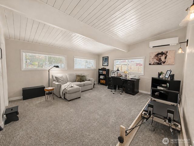 29206 218th Place SE, Black Diamond, WA 98010