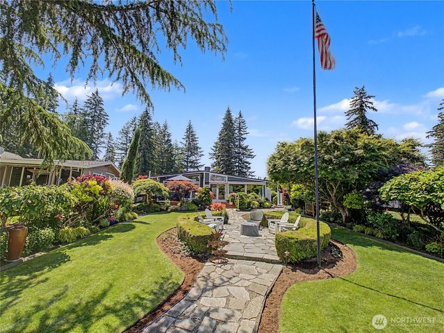 29206 218th Place SE, Black Diamond, WA 98010