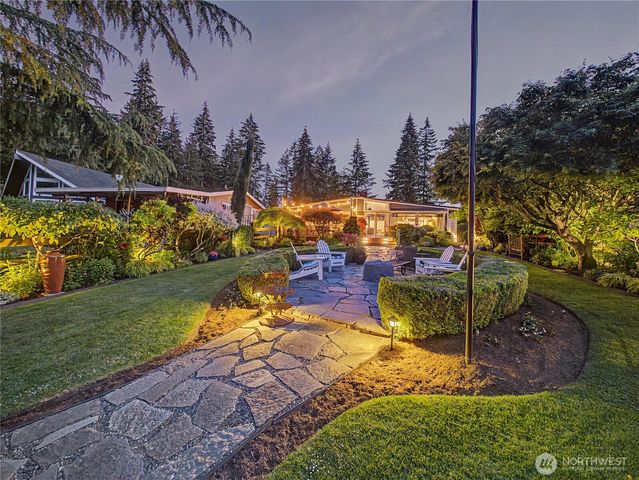 29206 218th Place SE, Black Diamond, WA 98010