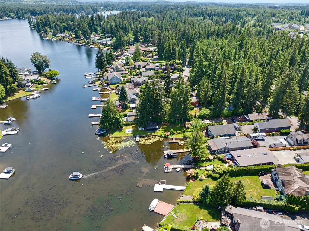 29206 218th Place SE, Black Diamond, WA 98010