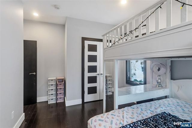 760 Undercliff B, Edgewater, NJ 07020