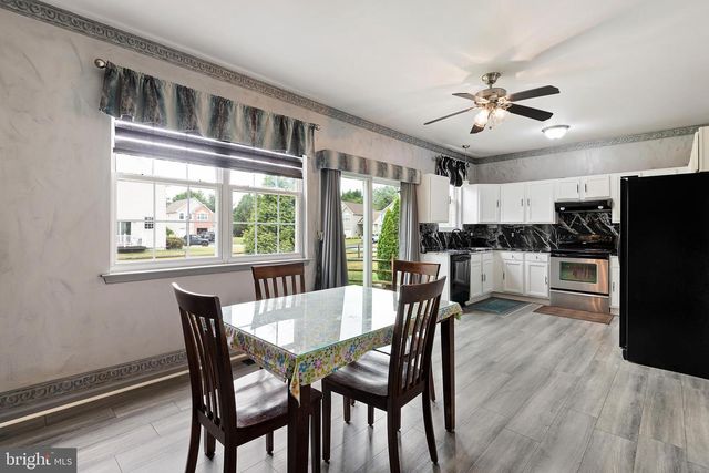 3 KERRIN RD, Bear, DE 19701