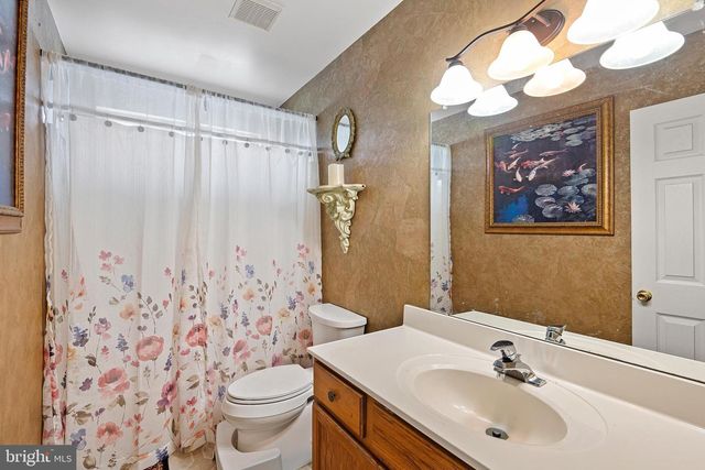 3 KERRIN RD, Bear, DE 19701