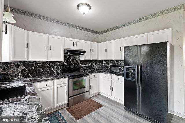 3 KERRIN RD, Bear, DE 19701