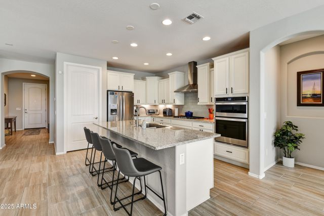 26421 W ZACHARY Drive, Buckeye, AZ 85396