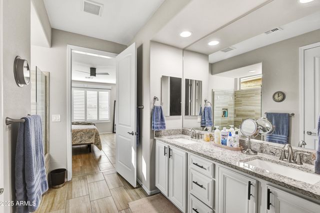 26421 W ZACHARY Drive, Buckeye, AZ 85396