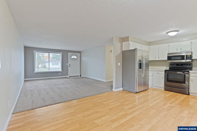 4473 47th Av NE, Salem, OR 97305