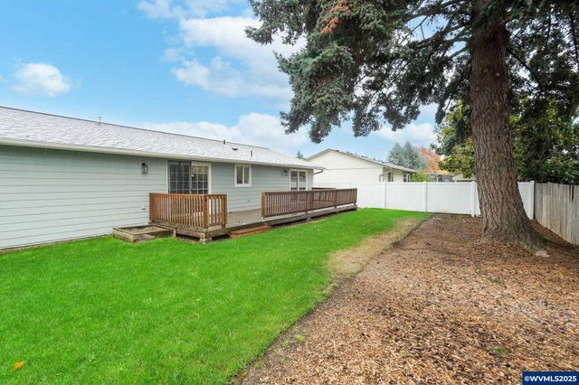 4473 47th Av NE, Salem, OR 97305