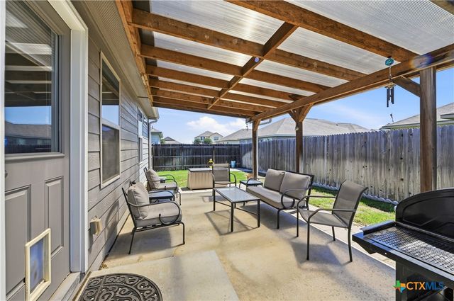 522 Sand Trail Street, New Braunfels, TX 78130